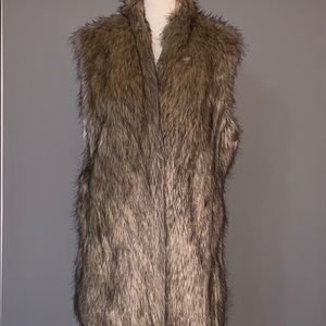 NWOT Adrienne Landau Faux Fur Vest